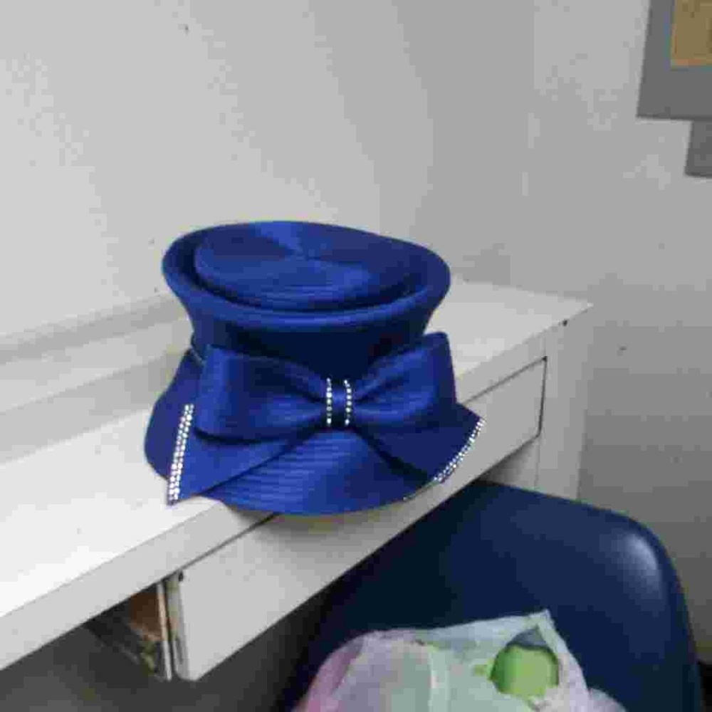 Ladys hat